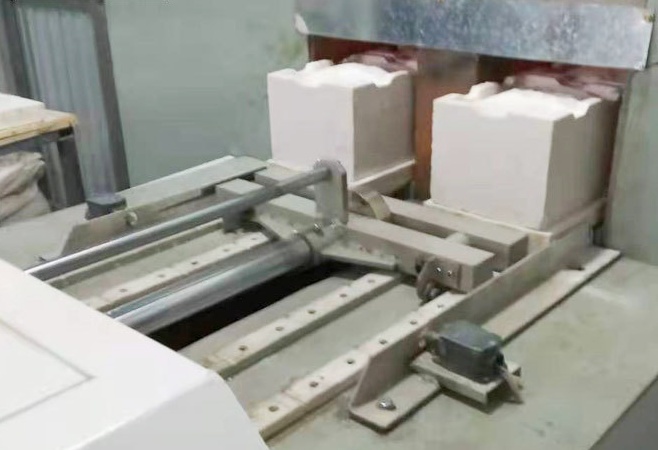 Application of magnesium oxide push plate kiln